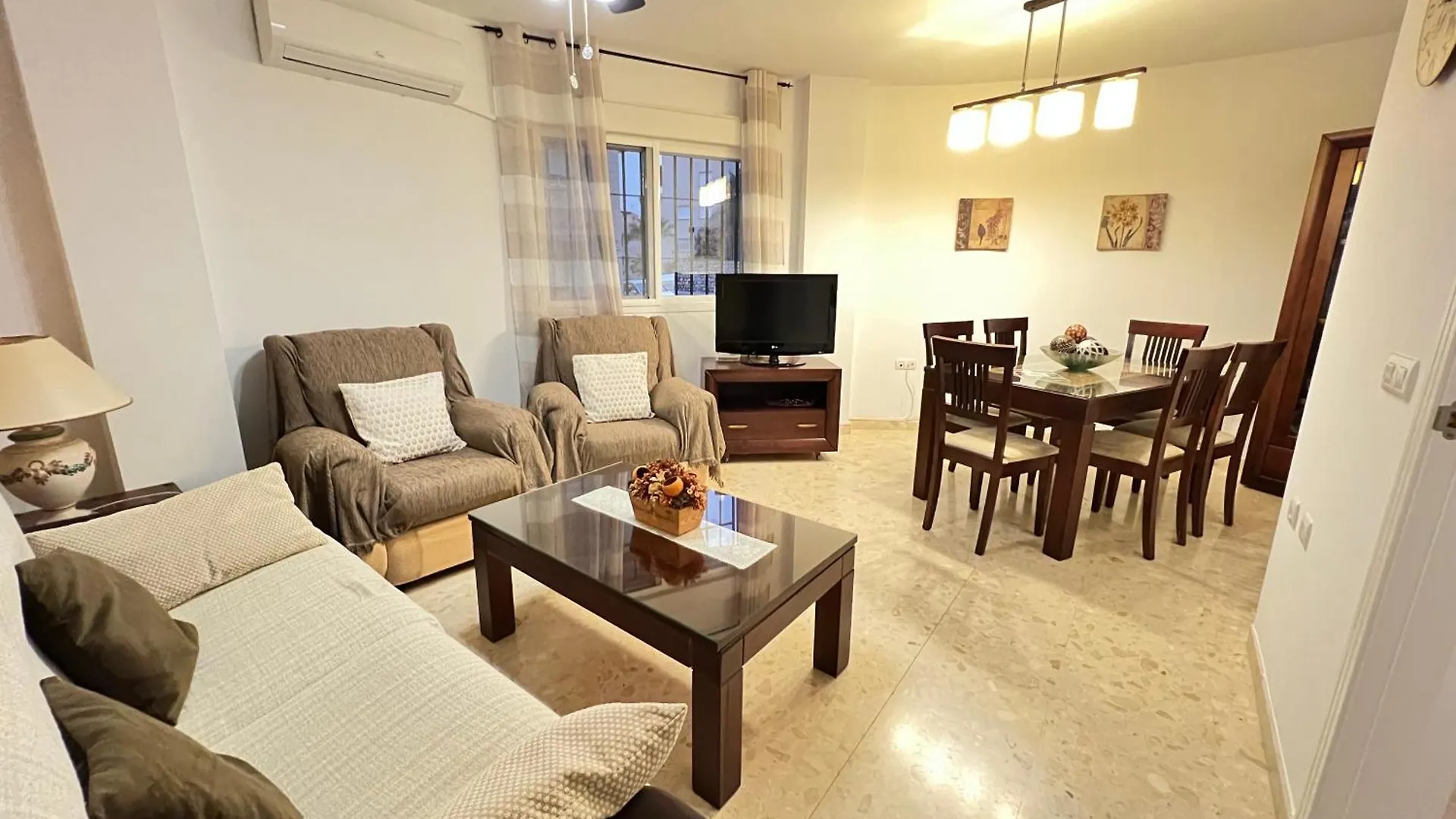Pushe Torrenueva Beach & Tradition location